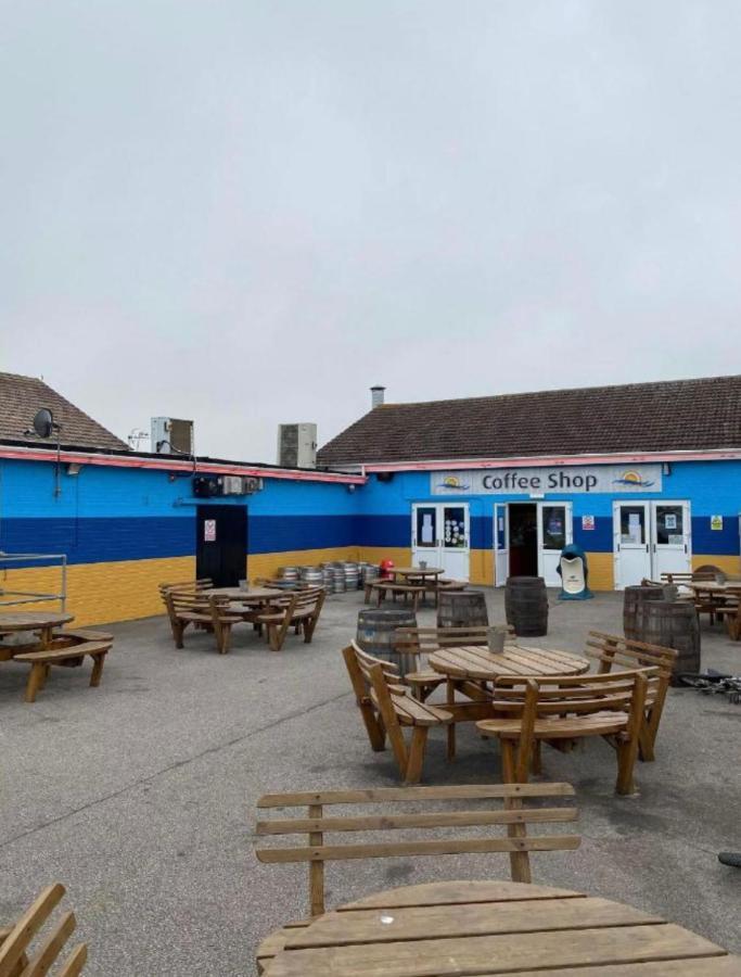 The Luxury Wolds Retreat 6 Berth 3 Bedrooms Beds Made For Arrival Wifi Ingoldmells Esterno foto